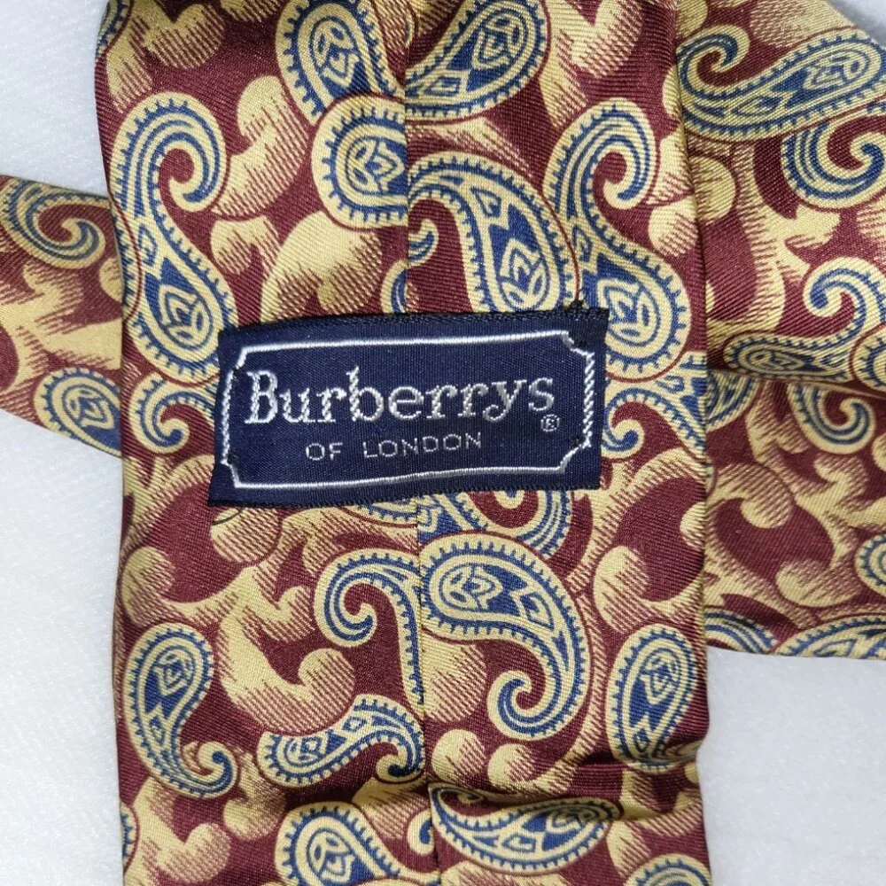 Vintage Burberrys Of London Mens Silk Traditional Necktie Burgundy Paisley